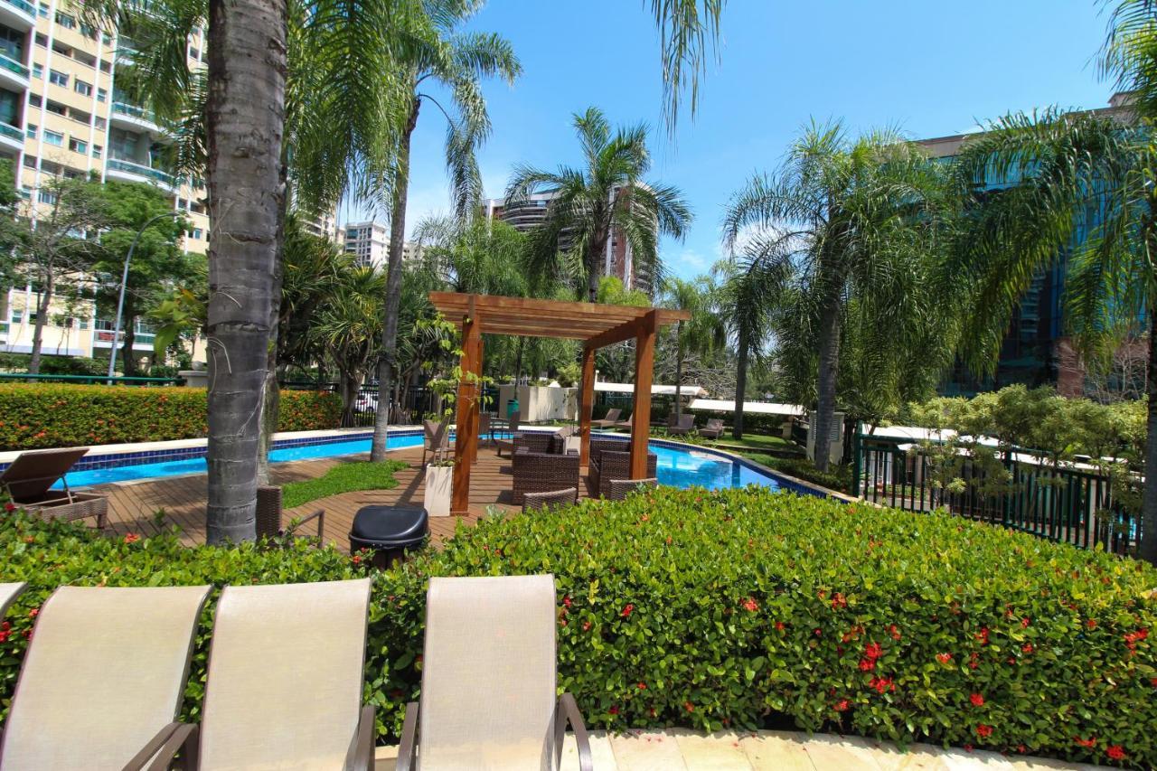 Barra Da Tijuca - 508 - De Frente Para Maravilhosa Piscina - Estacionamento Gratuito - Academia Comphania Atletica - Balsa Para Praia Gratis - Microondas - Geladeira Grande - Recepcao 24Horas - Wi-Fi - Com Pia Río de Janeiro Exterior foto