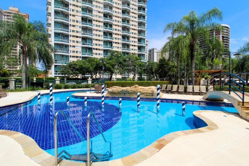 Barra Da Tijuca - 508 - De Frente Para Maravilhosa Piscina - Estacionamento Gratuito - Academia Comphania Atletica - Balsa Para Praia Gratis - Microondas - Geladeira Grande - Recepcao 24Horas - Wi-Fi - Com Pia Río de Janeiro Exterior foto