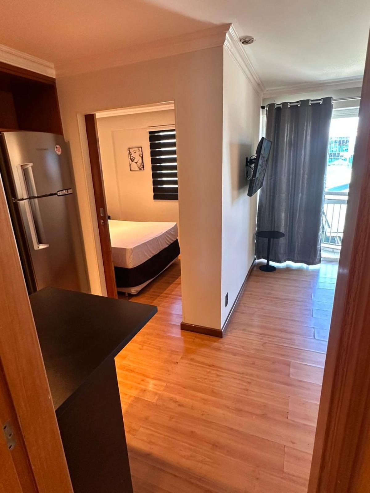Barra Da Tijuca - 508 - De Frente Para Maravilhosa Piscina - Estacionamento Gratuito - Academia Comphania Atletica - Balsa Para Praia Gratis - Microondas - Geladeira Grande - Recepcao 24Horas - Wi-Fi - Com Pia Río de Janeiro Exterior foto
