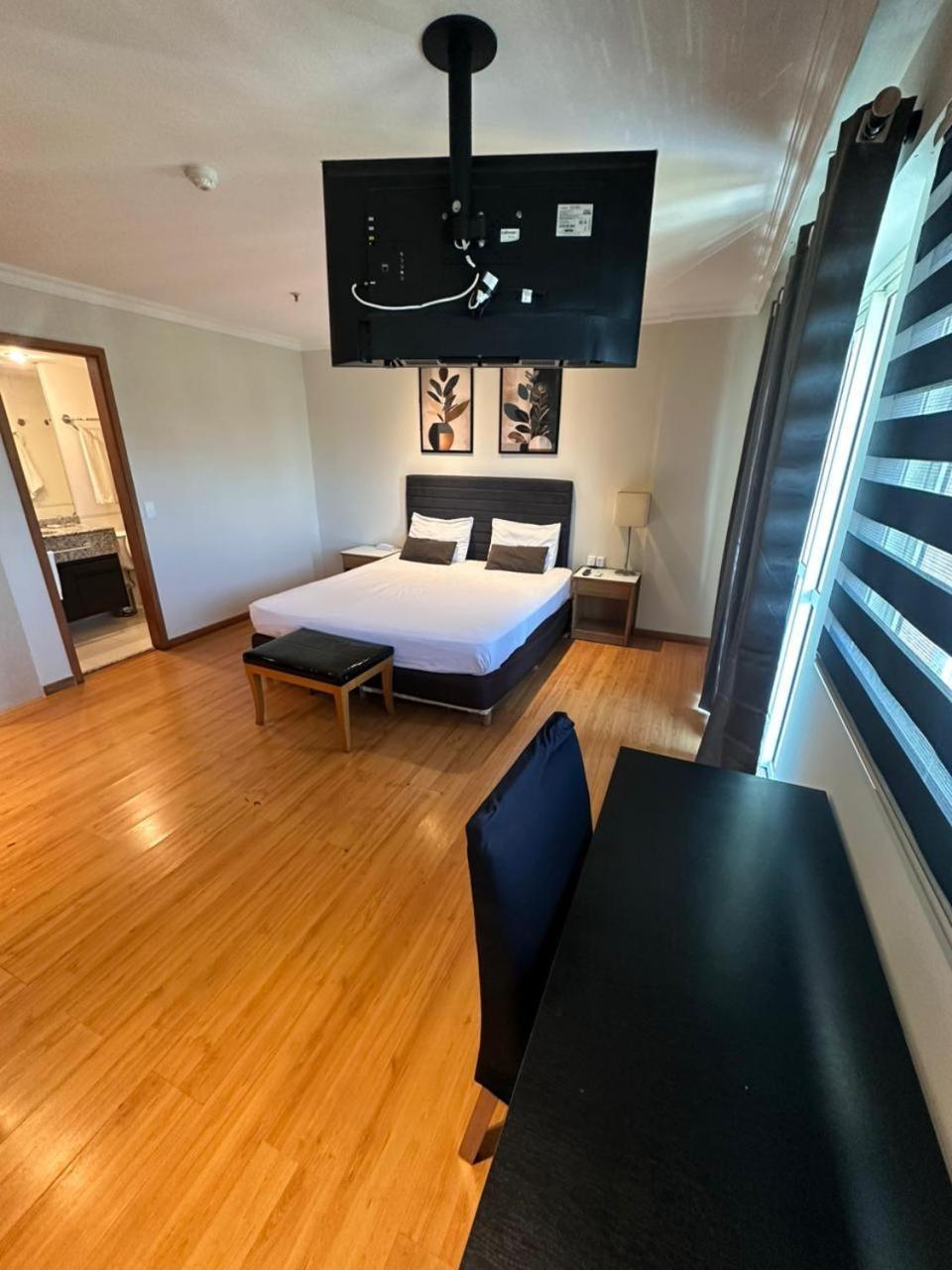 Barra Da Tijuca - 508 - De Frente Para Maravilhosa Piscina - Estacionamento Gratuito - Academia Comphania Atletica - Balsa Para Praia Gratis - Microondas - Geladeira Grande - Recepcao 24Horas - Wi-Fi - Com Pia Río de Janeiro Exterior foto